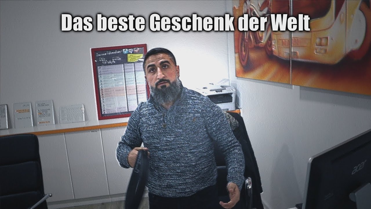 Achi der Entertainer - Das beste Geschenk der Welt (Fahrschule ORANGE)