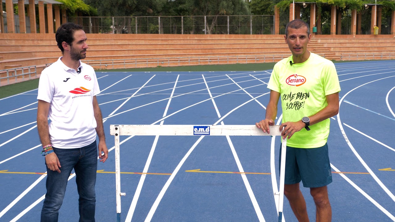 Aprendiendo de atletismo con Serrano. 100/110M Vallas