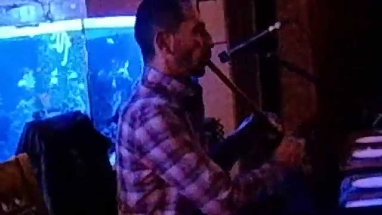 Dün Gece Resmini Öptümde Yattım. Onur ŞAFAK