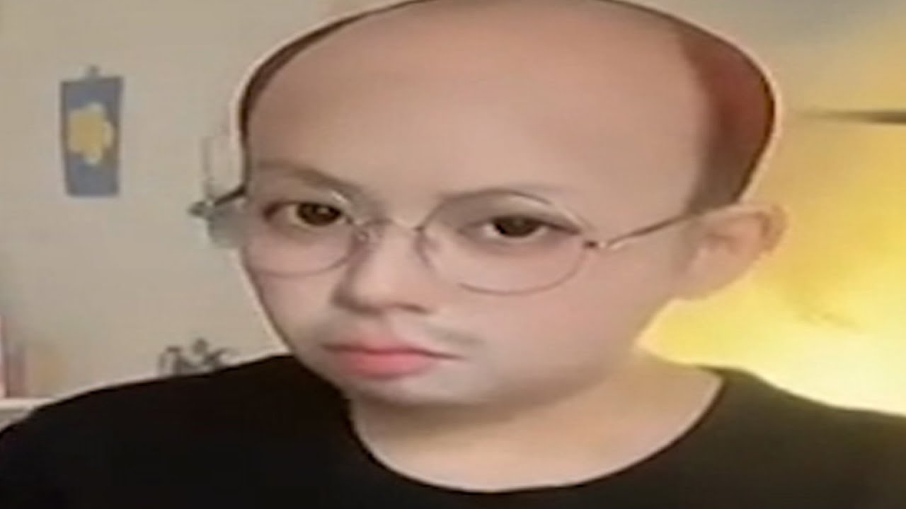 Con gái giống bố kiểu:
