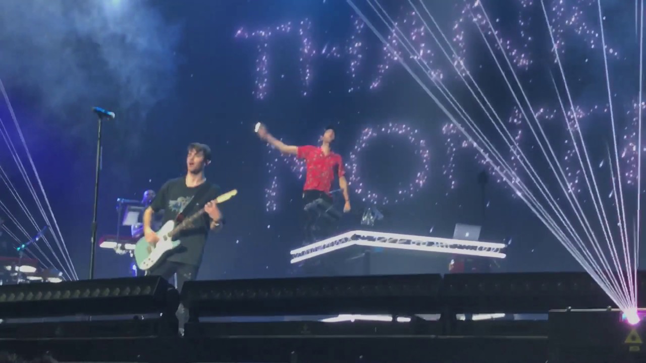 The Chainsmokers Live Memories Tour Montreal: Last Day Alive