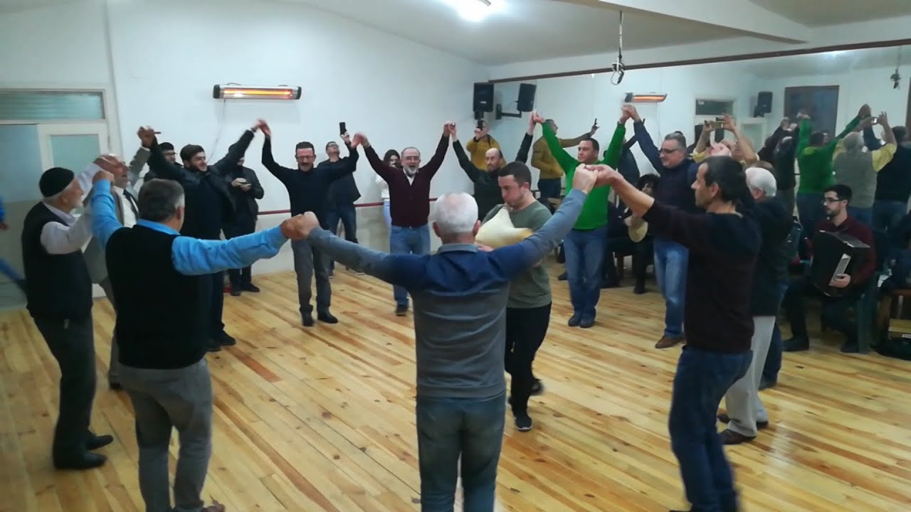 ინეგოლელი ქართველების ცეკვა