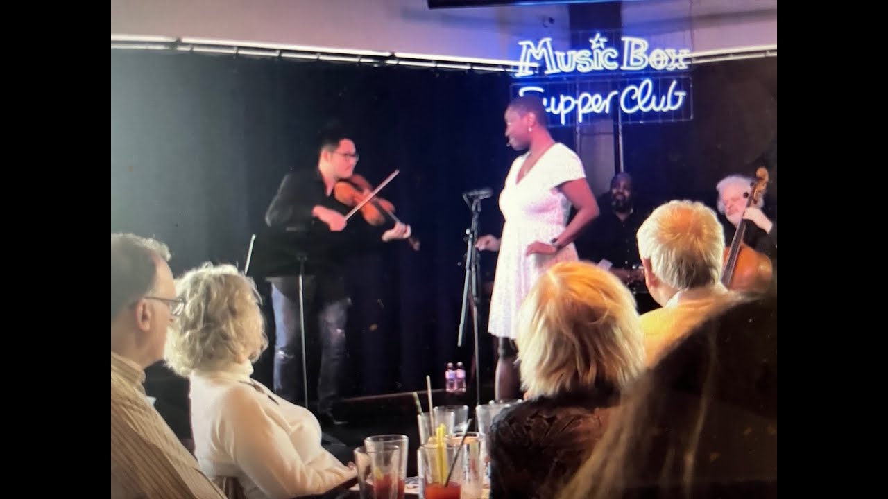 APOLLO'S FIRE &ndash;  LIVE at the Music Box &ndash; Ashlee Foreman sings Purcell's 