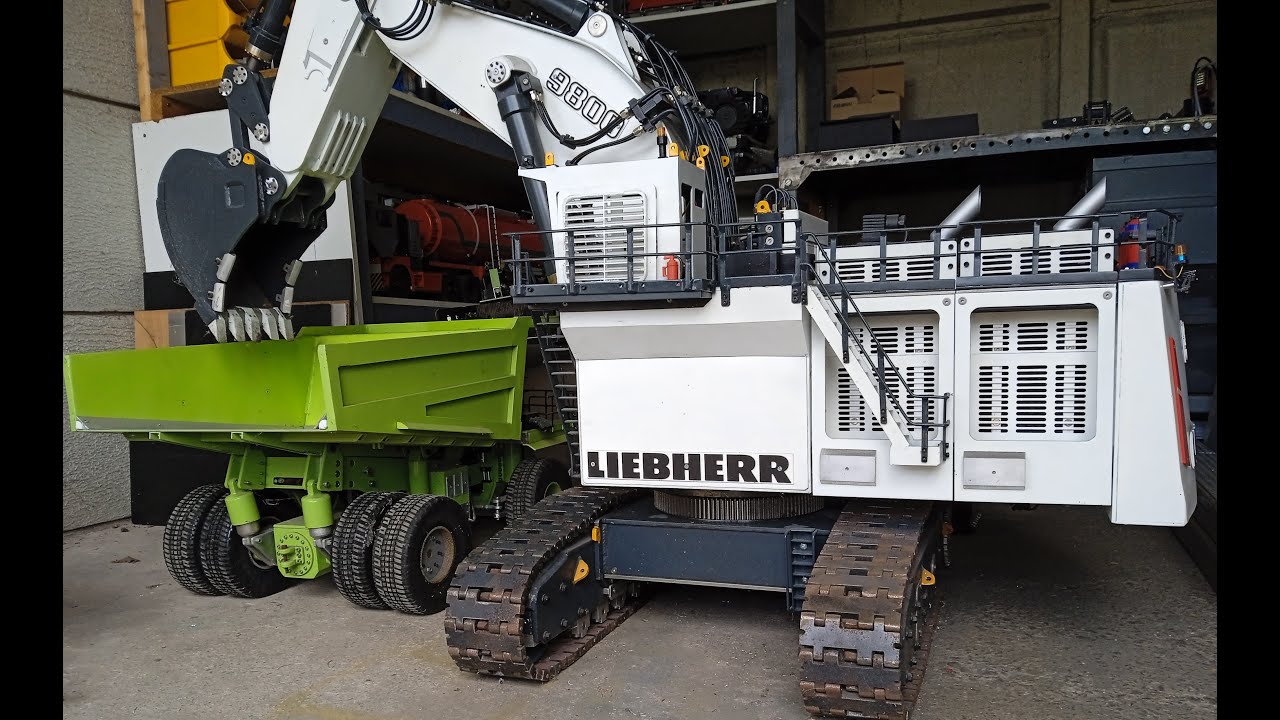 build rc excavator liebherr r9800  1:16  240kg