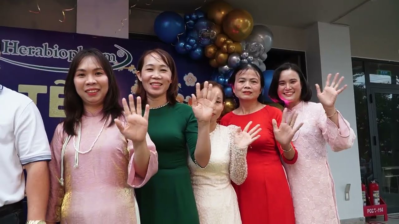 Tiệc tất niên công ty Sinh dược phẩm HERA