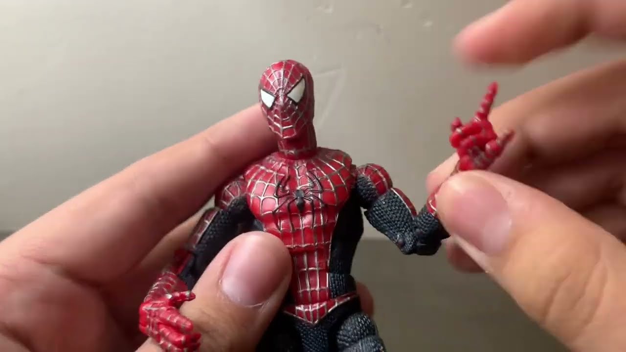 Unboxing 2004 Spider-Man 2 Sam rami action figure