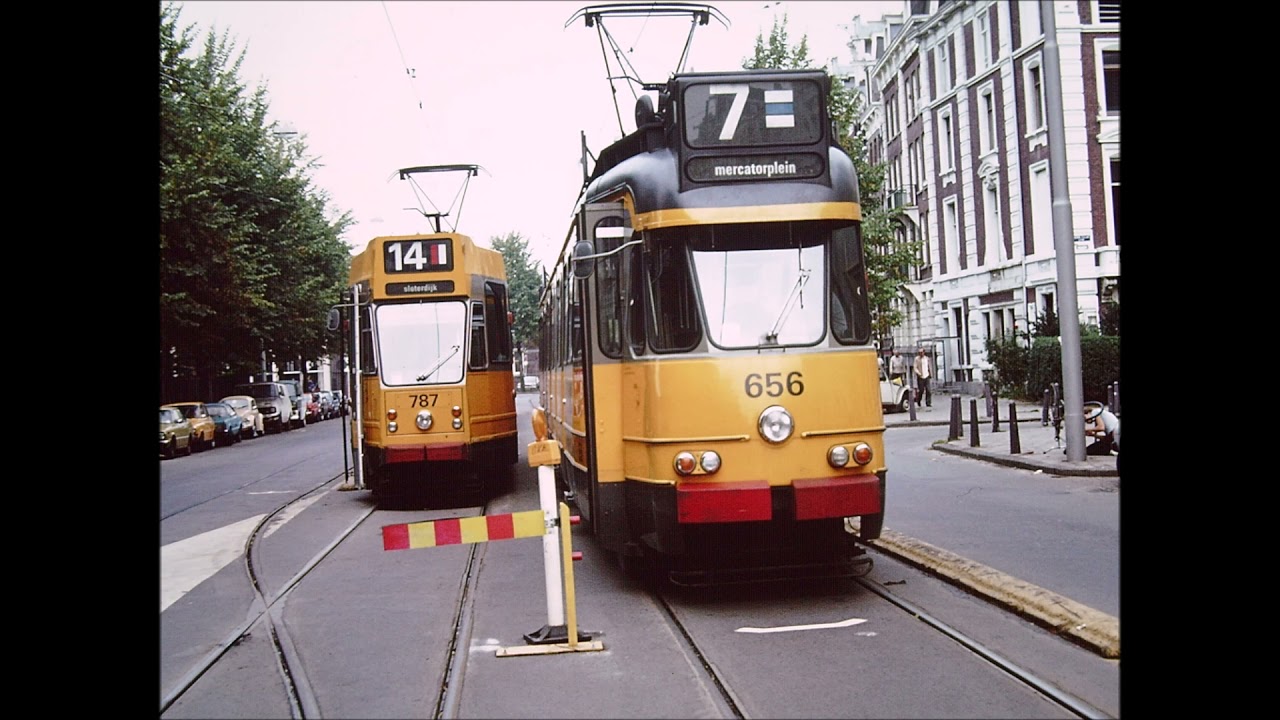 00015 Oude gele gelede trams Amsterdam deel 1