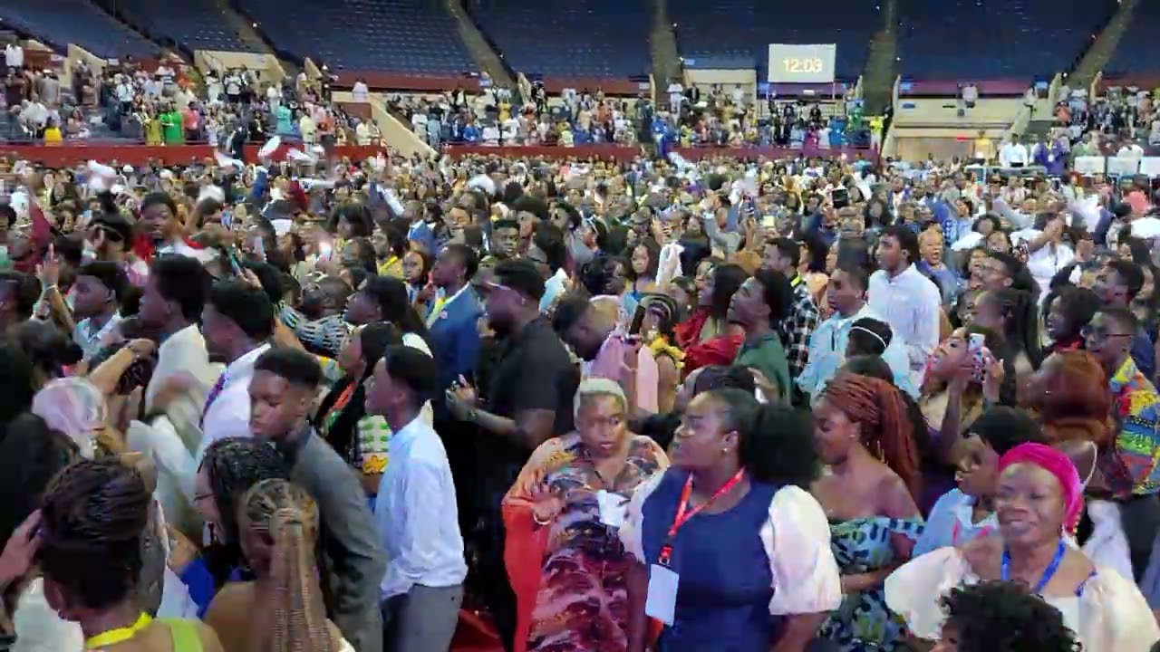 Victory Praises led by Elder Kenneth Appiah. 2023 Holy Spirit Conference