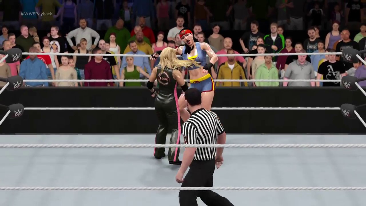 WWE 2K17 Trish Stratus vs. Wonder Woman