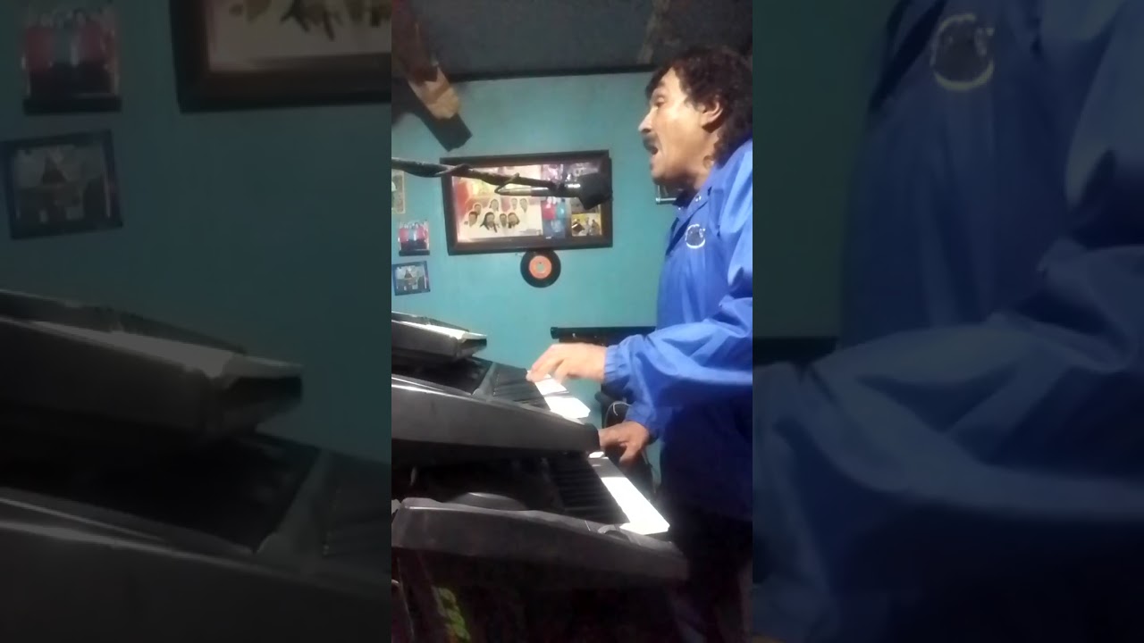 PAÑUELO BLANCO con Hector Rivera y Sus Teclados De Río Bravo Tamaulipas 