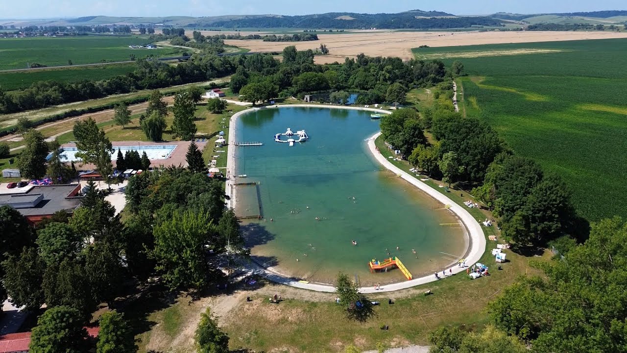 Hat év után újra nyitották a tornaljai strandfürdőt