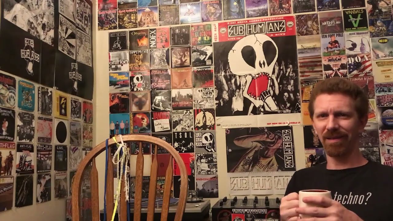 Shnootz - Reaction Video (U2 - Drowning Man)