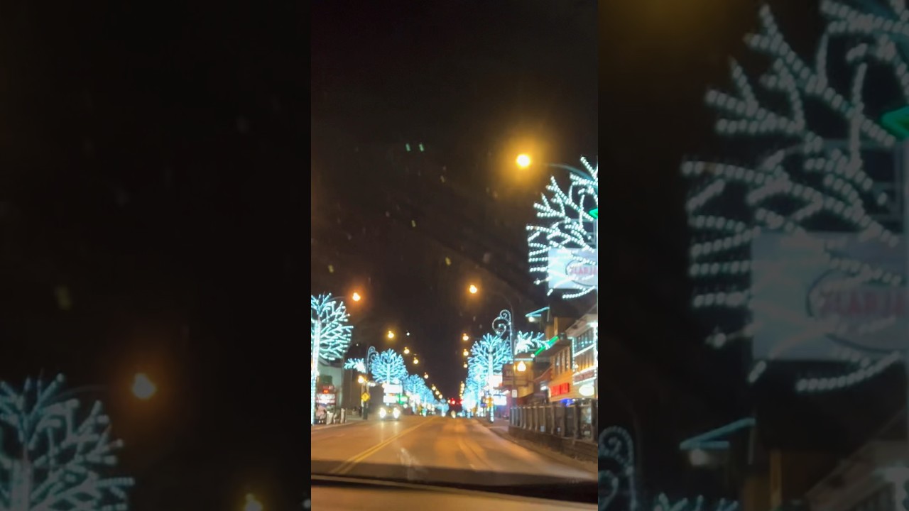 Stunning street decorations in Winter ❄️ | dreamy lights #wintermode