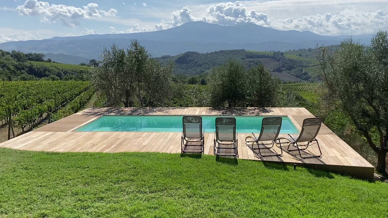 Piscina fuori terra di lusso a Montalcino