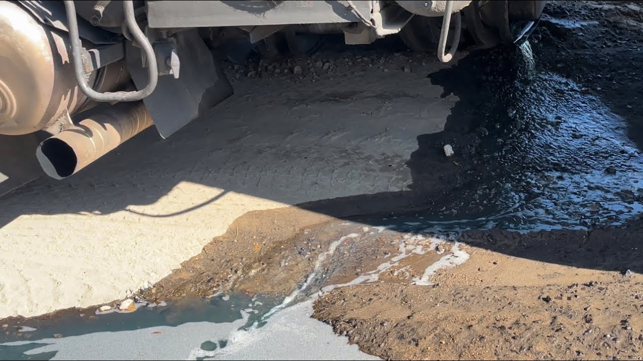 Пробил бак(( стартер отвалился. Ушатал Volvo до конца