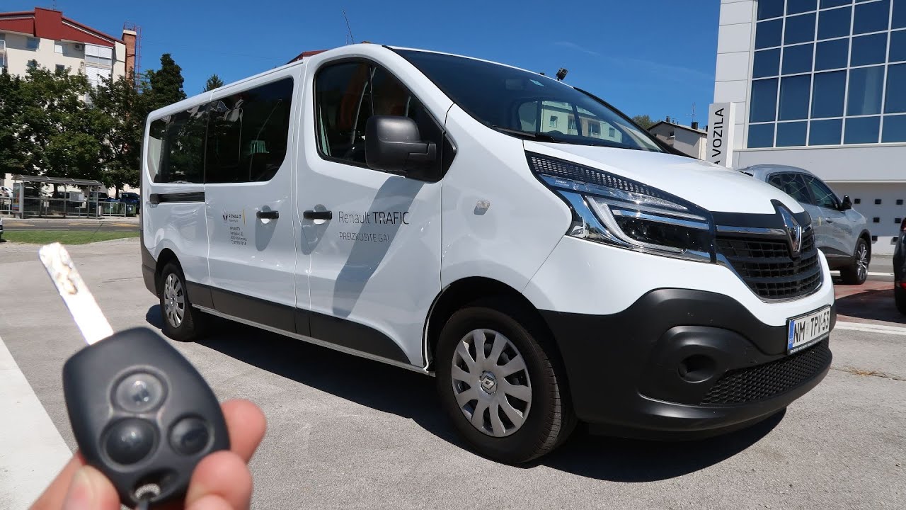 2020 Renault Trafic Passenger Grand Confort 2.0 dci (147 hp)