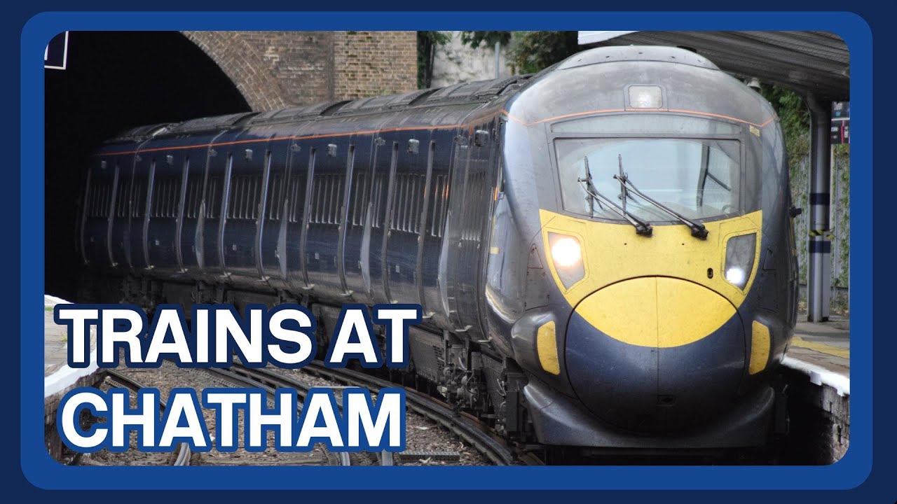 Trains at Chatham railway station (24/07/2023)