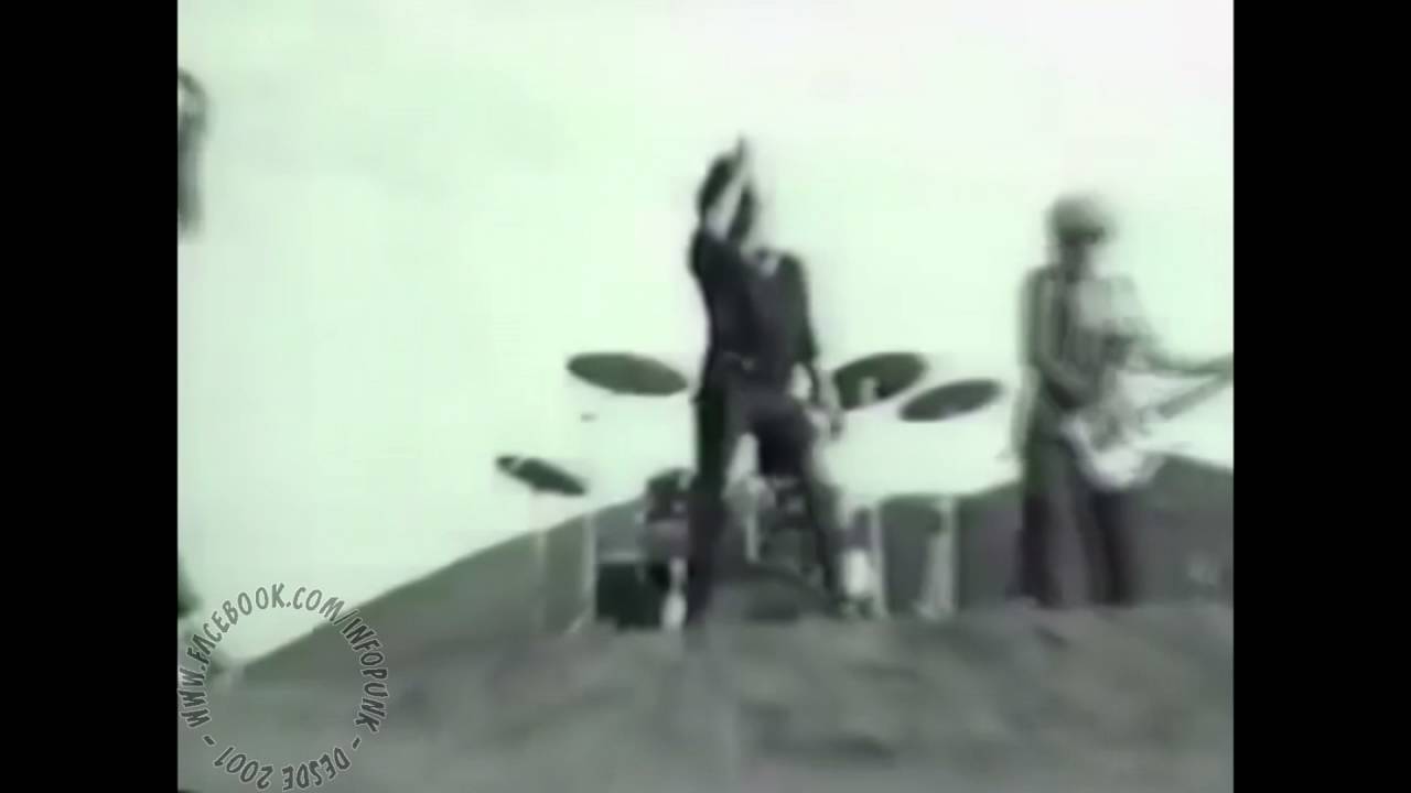 Los Violadores - Fuera De Sektor (Video Oficial) InfoPunk