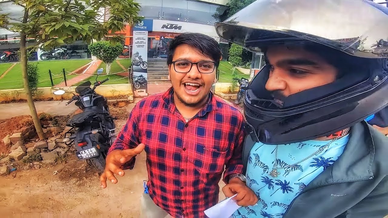ಶಿವಮೊಗ್ಗ KTM & BAJAJ Showroom | ಸುಸ್ತಾಯ್ತು ಗುರು 😰