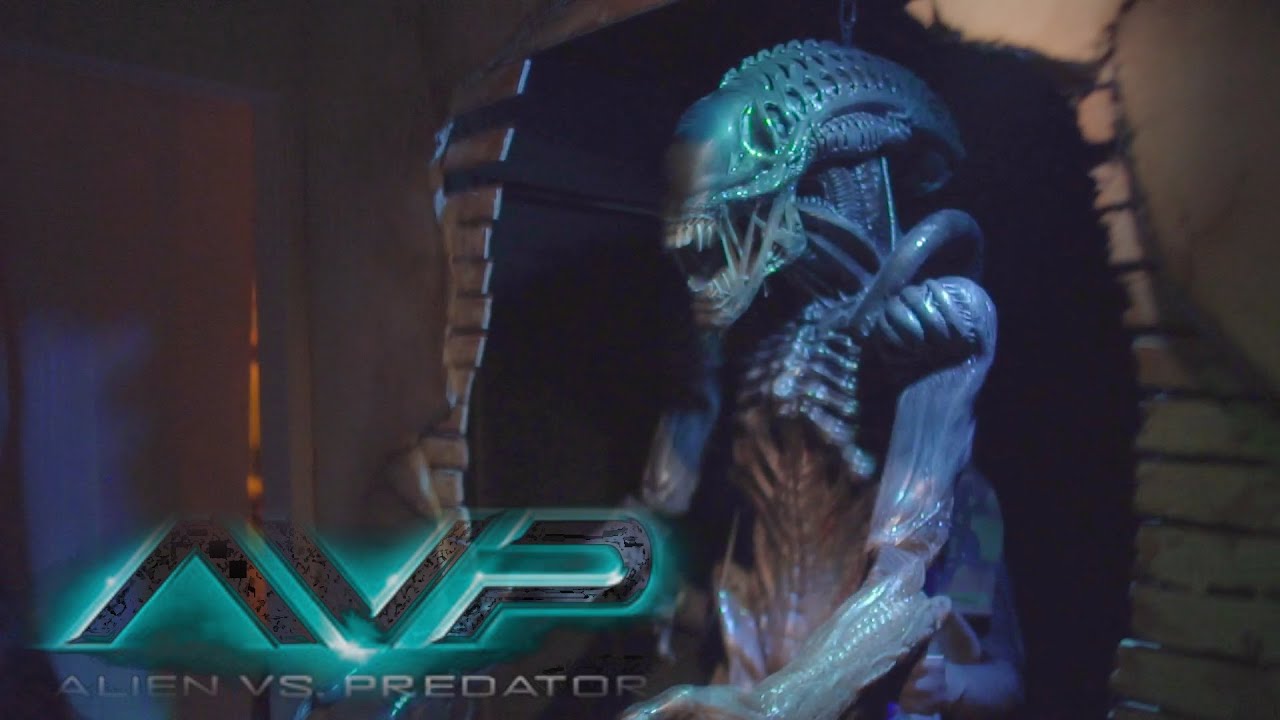 Alien vs Predator (COLOR!!) Halloween Horror Nights 2014 Universal Studios Hollywood