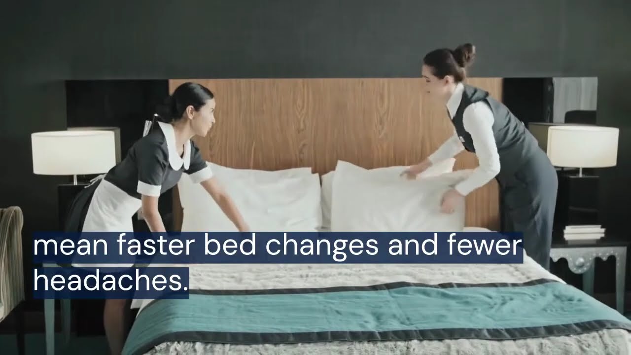 Which Store Offers Fitted Sheets in Bulk for a Hotel?