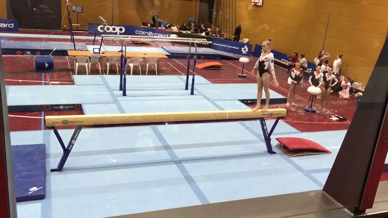 Shanique Müller Balken U13 Länderkampf
