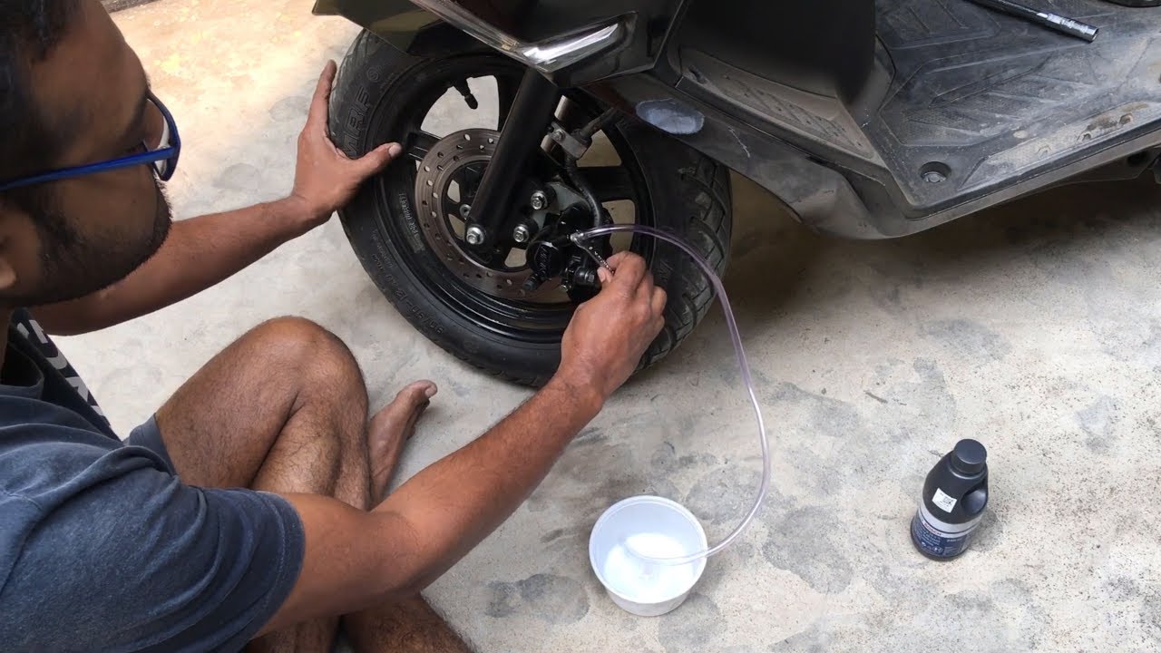 Suzuki Burgman Brake fluid Bleeding Important Information.