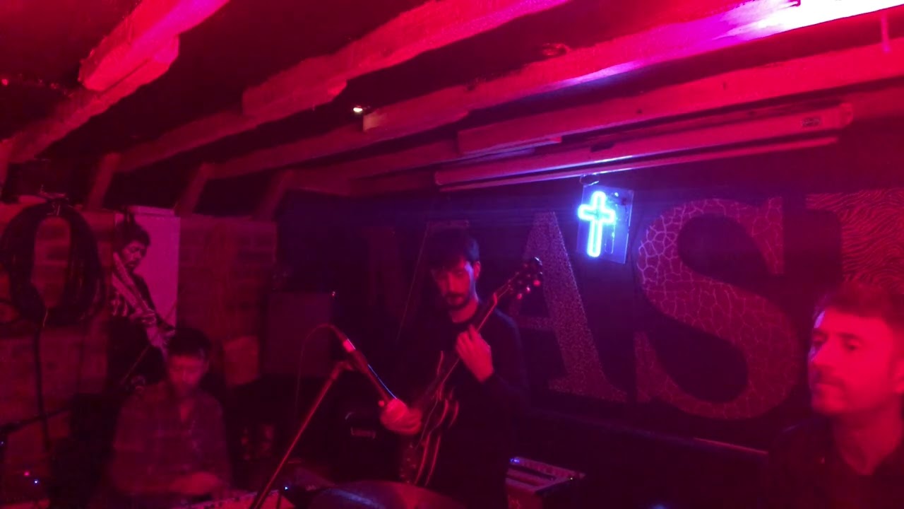 Lucas de Mulder, Joe Tatton & Luke Flowers - Live at Mash Guru, UK