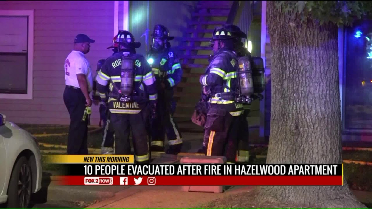 10 people evacuated after apartment fire