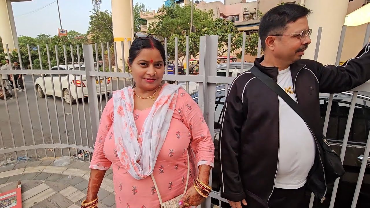 सुबह से शाम हो गई पैकिंग करते-करते आखिरकार हम निकल गए हिमाचल के लिए😊