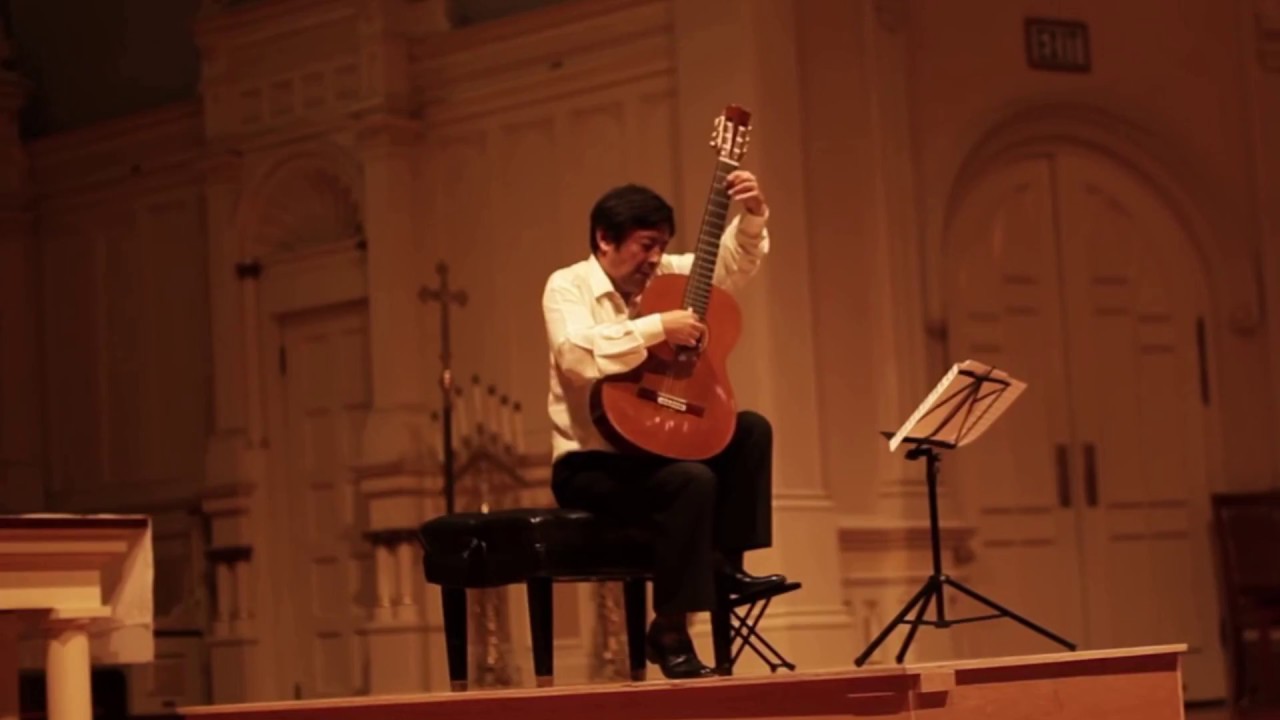 Kazuhito Yamashita 