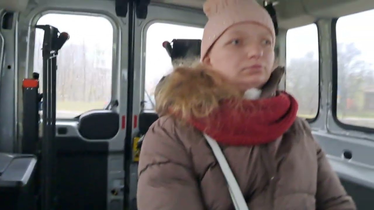 Валерія їде в Бухлоє за ортопидичним взуттям яке коштує 1800 євро