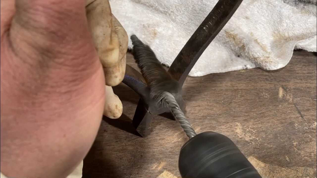 Klein pliers come back to life rusty pliers restore perfect restoration vintage pliers