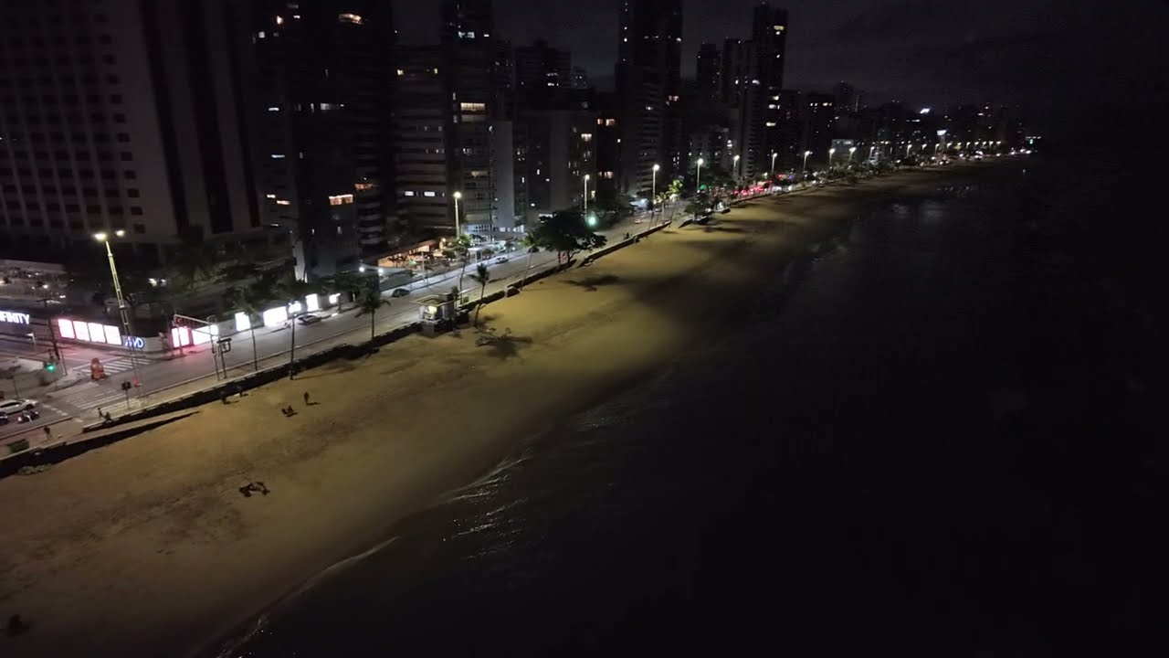 Praia de Boa Viagem - Recife - Drone DJI Neo 2