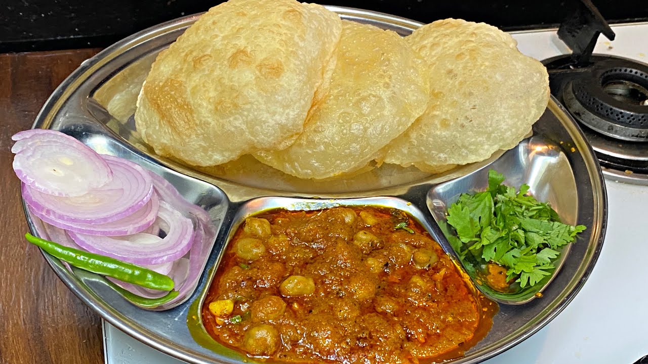 ಸಾಫ್ಟ್  ಪೂರಿ,ಚನ್ನಾ ಮಸಾಲಾ|ಹೋಟೆಲಲ್ಲಿ ಅಲ್ಲ ಎಲ್ಲೂ ತಿಂದಿರಲಿಕ್ಕಿಲ್ಲಅಷ್ಟೊಂದು ರುಚಿ |TastyCholeBhaturePoori