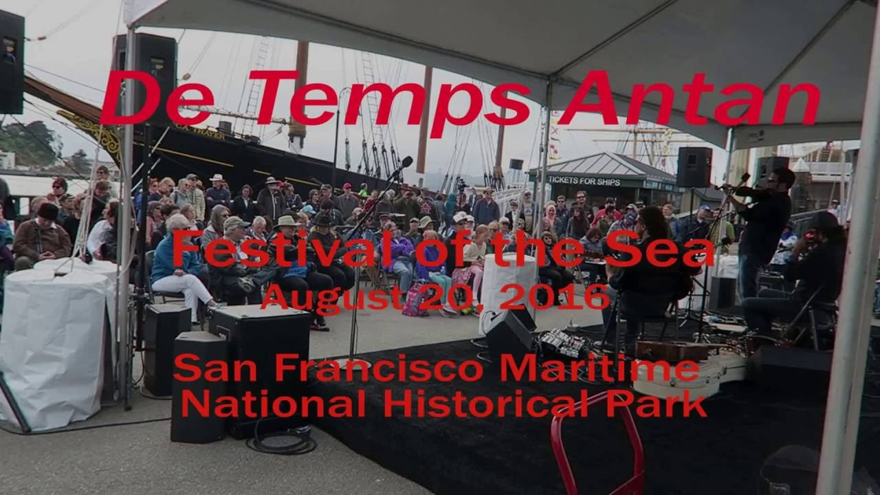 De Temps Antan at the 2016 Festival of the Sea