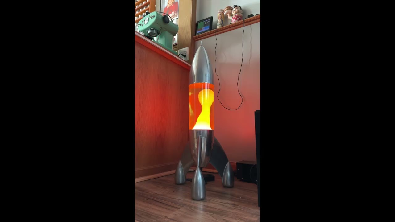 Crestworth Lunar Lava Lamp