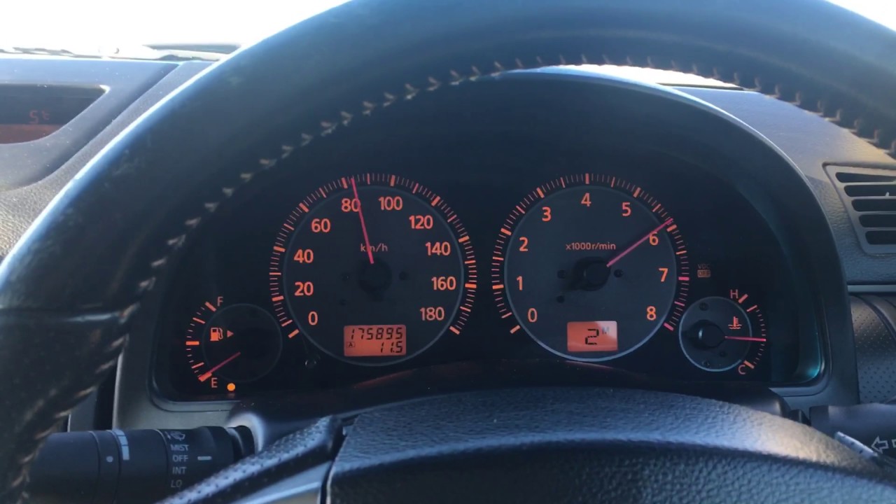 Nissan Skyline 350GT Acceleration ( DR999AG )