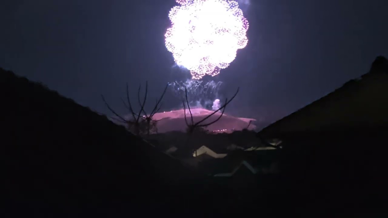 令和8年度若草山山焼き前の花火🎇