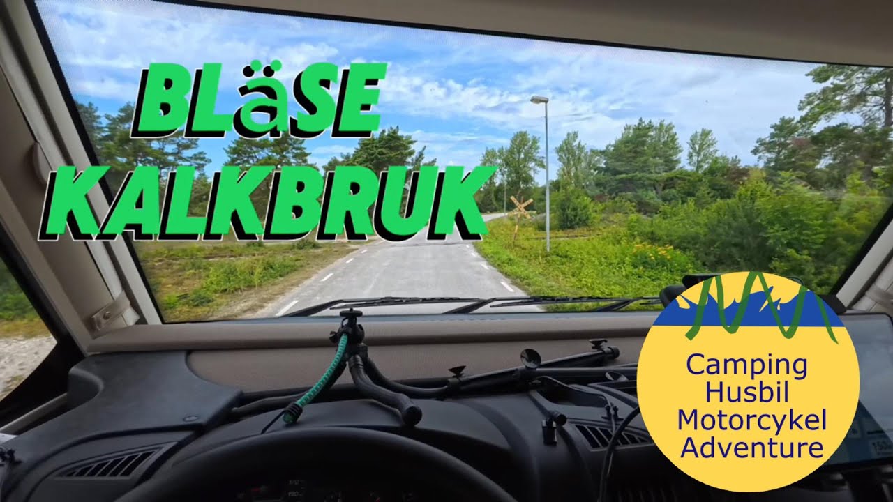 Bläse kalkbruk. Ligger på nordvästra Gotland.