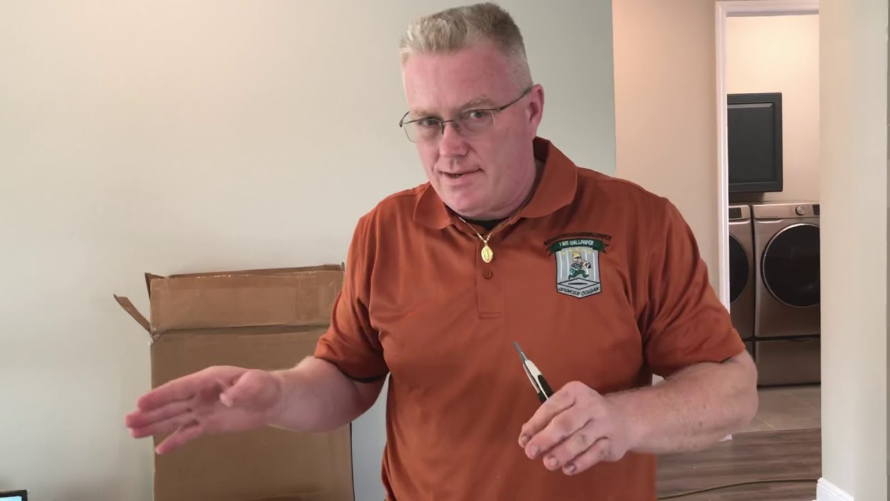 How To Trim Hand-Painted Schumacher Wallpaper - Spencer Colgan