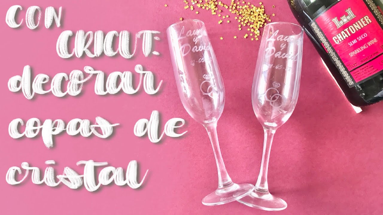 @academiacricut  - TUTORIAL MANUALIDADES - Grabado de copas de Laura y David con Cricut