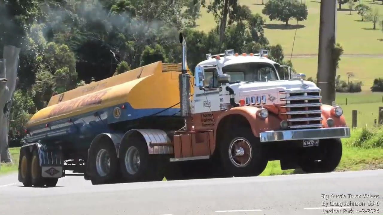 14 Plus Minutes of the Classic Diamond T and Diamond Reo Looking and Sounding better than New
