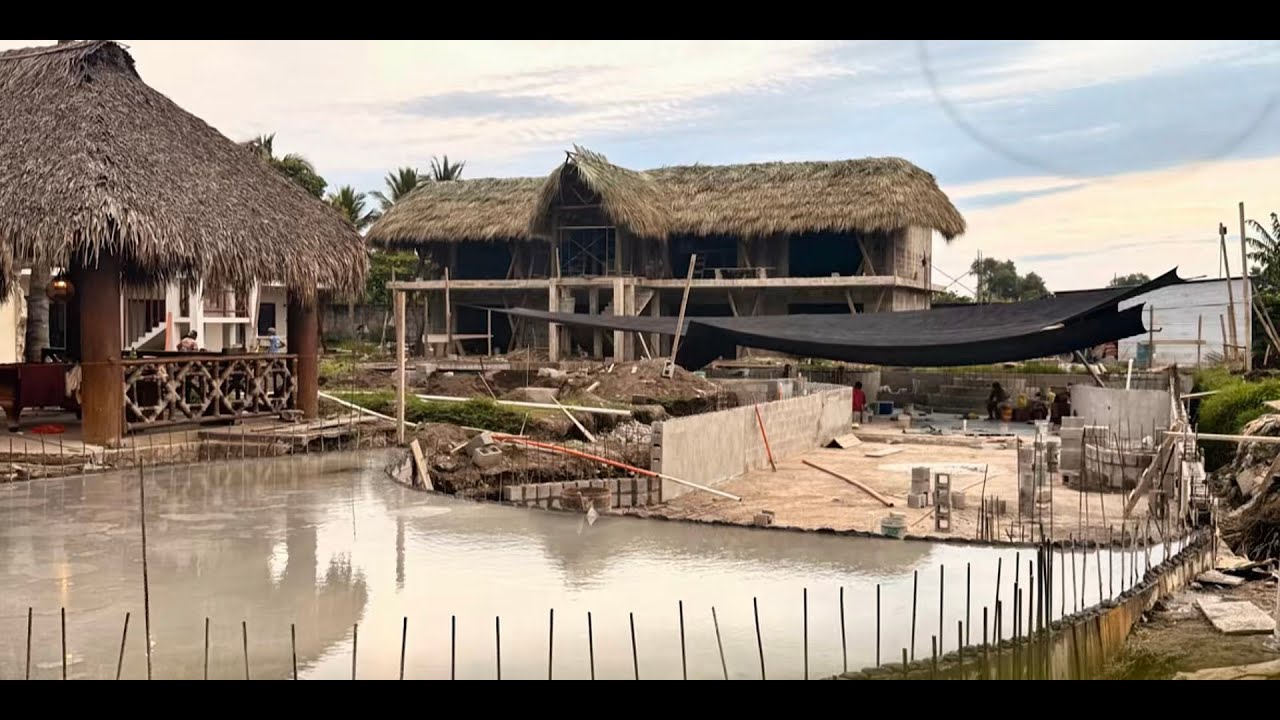 copy_75A58FFA-07FB-4AAE-A763-24BED48EF88F.mov