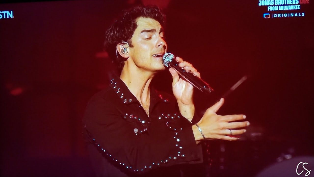 Jonas Brothers - Little Bird - Milwaukee, WI - 10/12/25