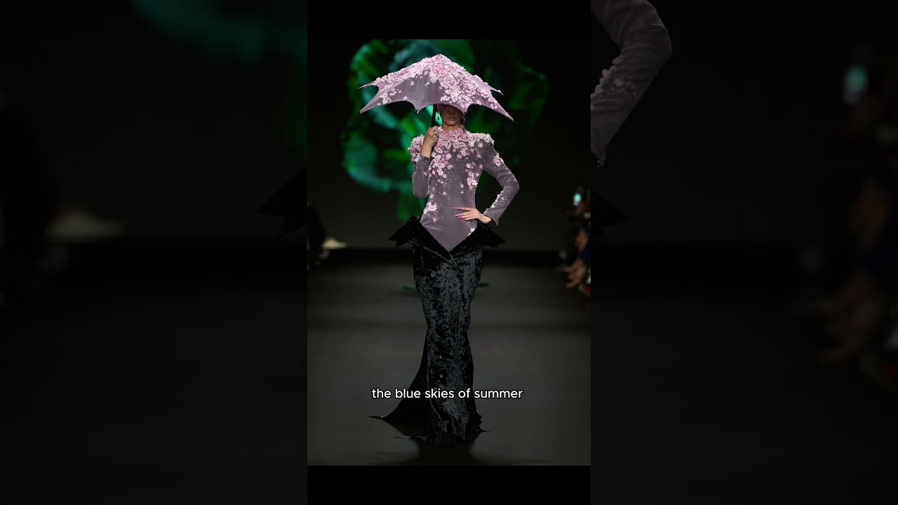 Robert Wun's Stunning Time Themed Haute Couture Collection #fashion #robertwun #fashionweek