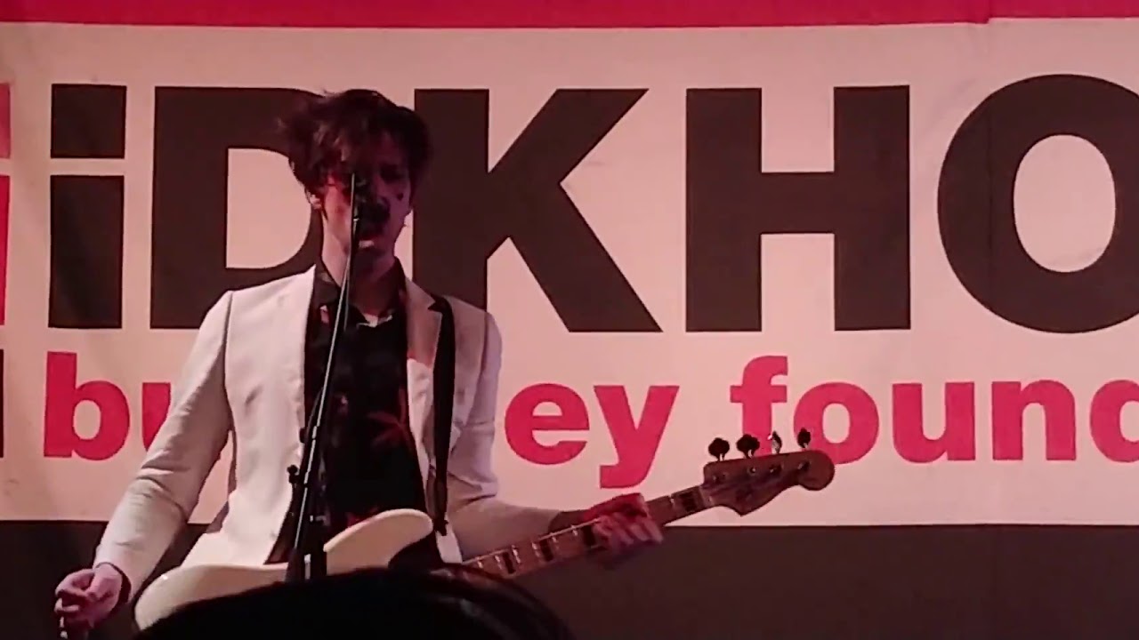 iDKHOW - Debra (Live At Bowery Ballroom, NYC)