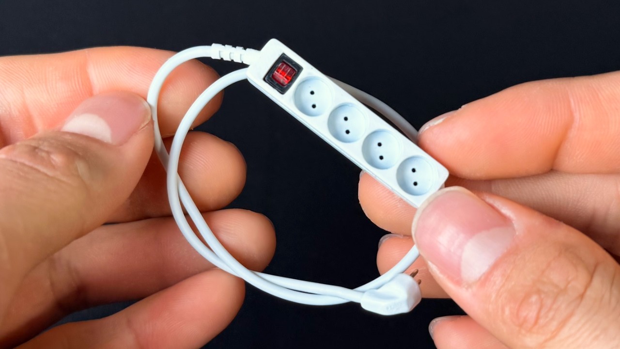 I made a tiny Power strip… it ACTUALLY WORKS | Realistic Miniature