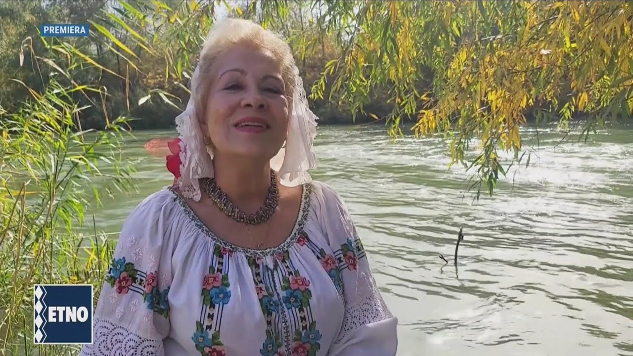 Ștefania Etegan ♦️ Mi-a venit un dor de-acasa..🌸