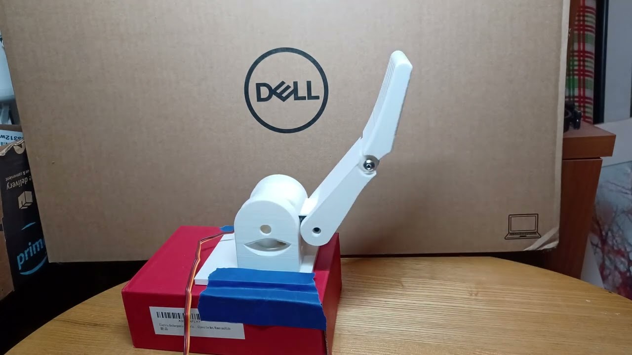 WALL-E thumb test 1